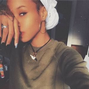 Meet your Posher, Erin